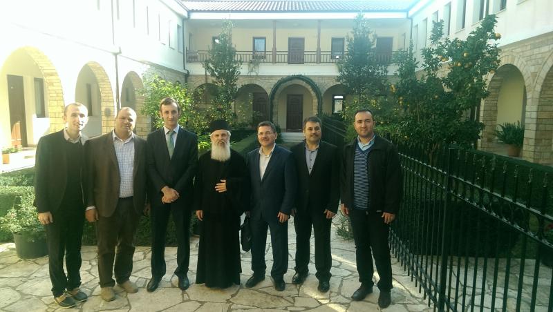Foto Takim ndërfetar në fushën akademike