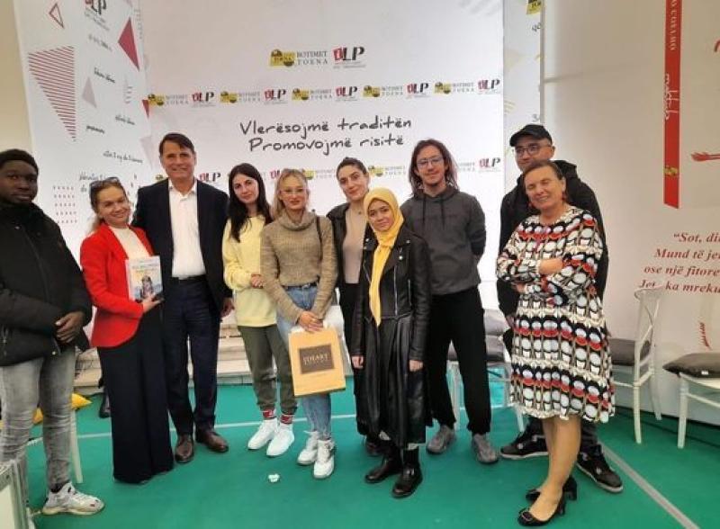 Foto Book Fair - Promotion of the book “Enciklopedia Imagjinare” 