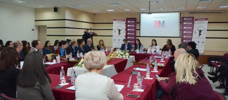 Foto Panel diskutimi "Ruaj traditën, festo shqip"
