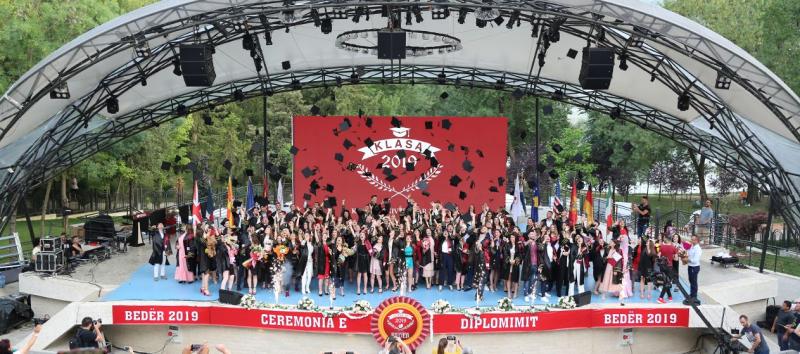 Foto Graduation Ceremony 2019