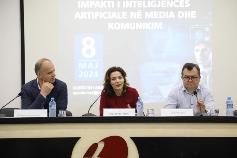Foto Organizohet konferenca studentore " Impakti i Inteligjencës Artificiale në Media dhe Komunikim”