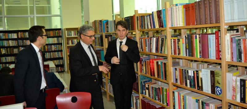 Ambasadori i Republikës së Turqisë Hidayet Bayraktar vizitë në Bedër